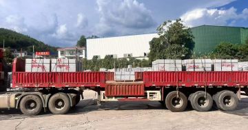 丽江 芝麻灰花岗岩地铺石出货日常