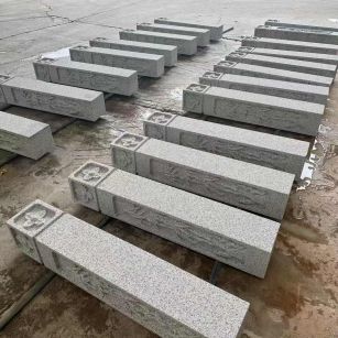 丽江 白麻方柱雕花防水