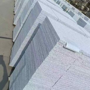 丽江 白麻荔枝面花岗岩地铺石