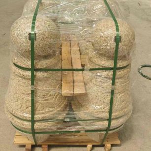 丽江 黄金麻异形定制雕花——棒棒糖挡车柱