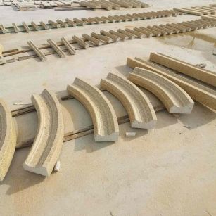 丽江 黄金麻花岗岩别墅线条