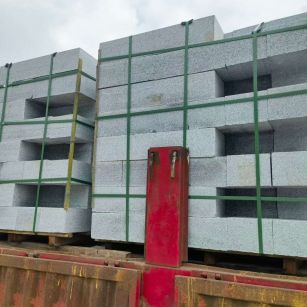 丽江 芝麻白花岗岩路沿石，平石，路侧石，马路牙子，路缘石，立缘石，平缘石等