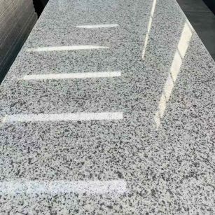 丽江 白麻花岗岩光面毛板