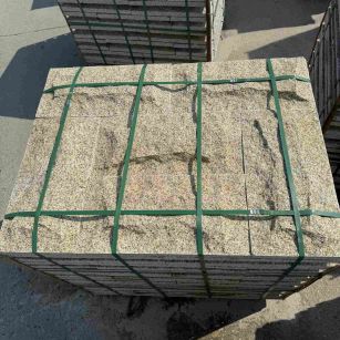 丽江 黄金麻花岗岩石材自然面蘑菇石成品