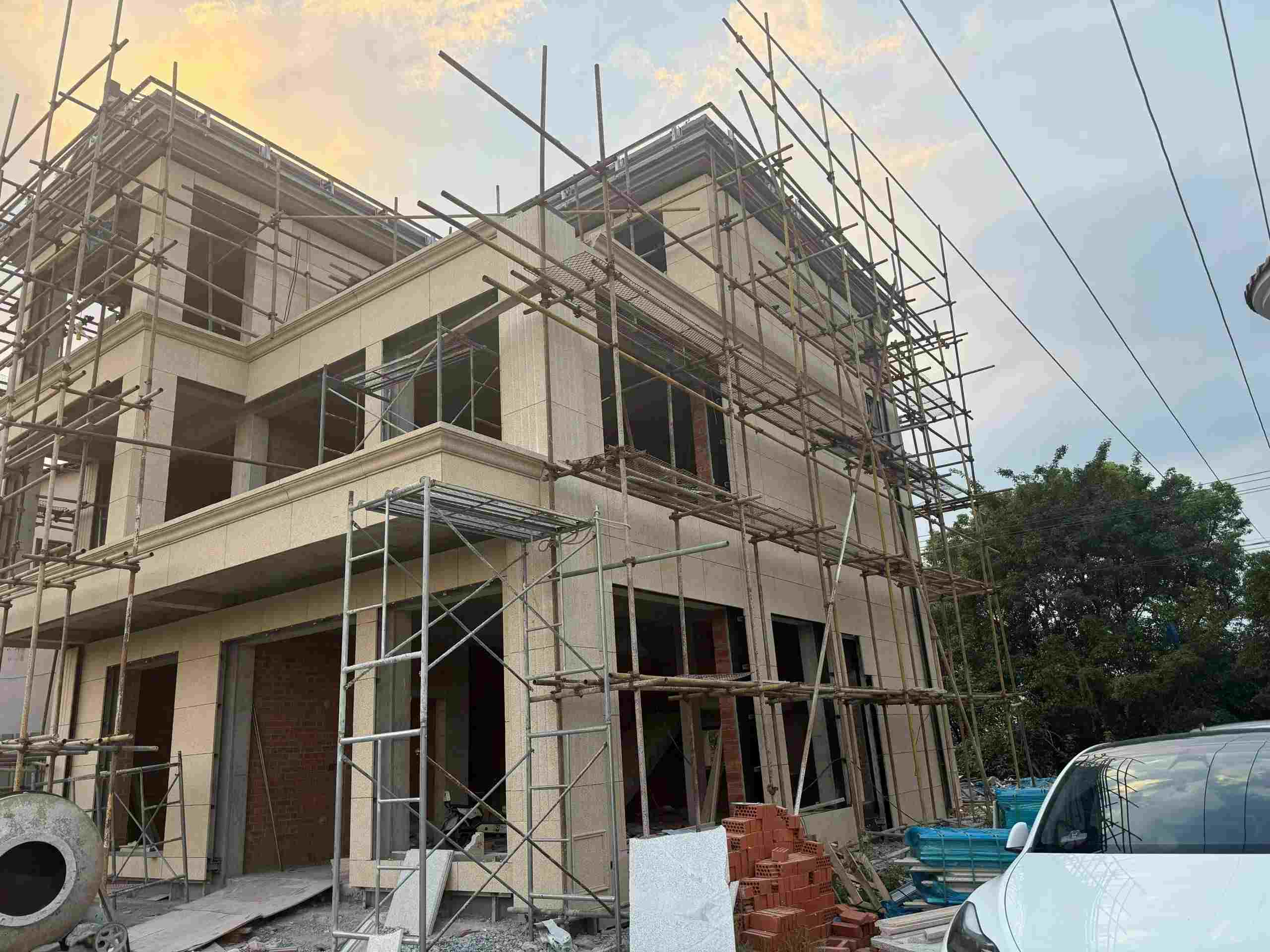 丽江 黄金麻荔枝面花岗岩外墙干挂