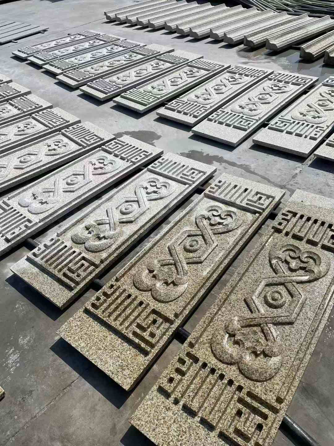 丽江 黄金麻花岗岩外墙雕刻板