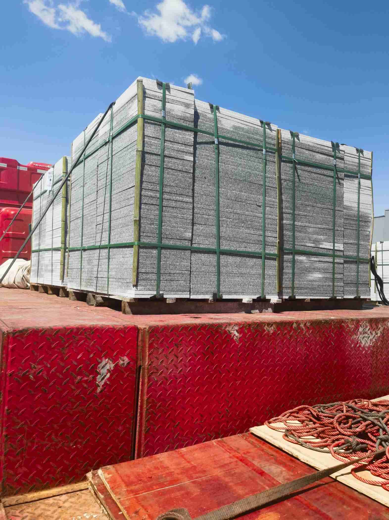 丽江 芝麻白火烧规格板地铺石300*600/600*600