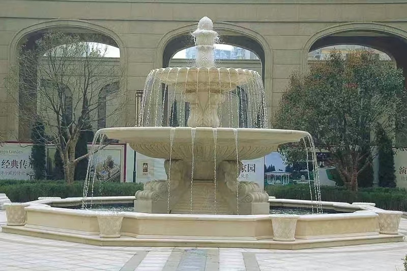 丽江 黄金麻花岗岩异型加工——户外庭院石雕流水喷泉