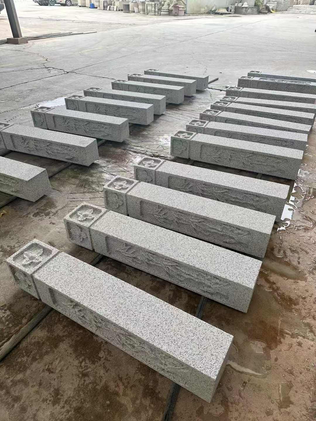 丽江 白麻方柱雕花防水